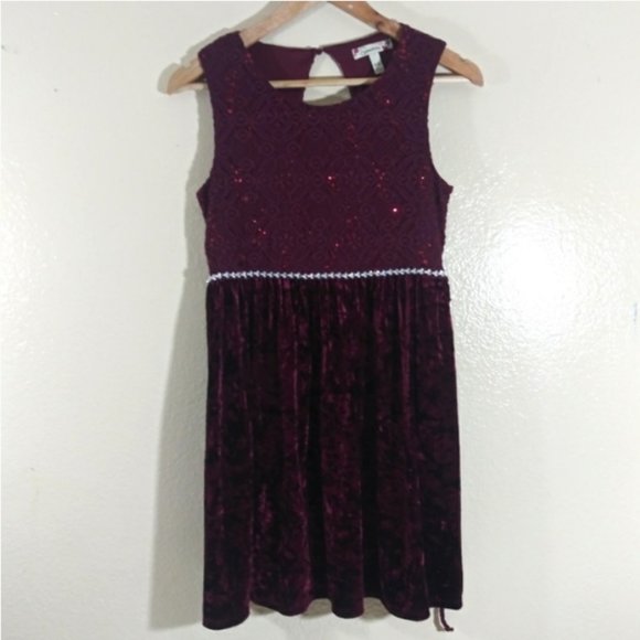 Speechless Girl's Velvet Sequin Sleeveless Dress - Picture 1 of 4